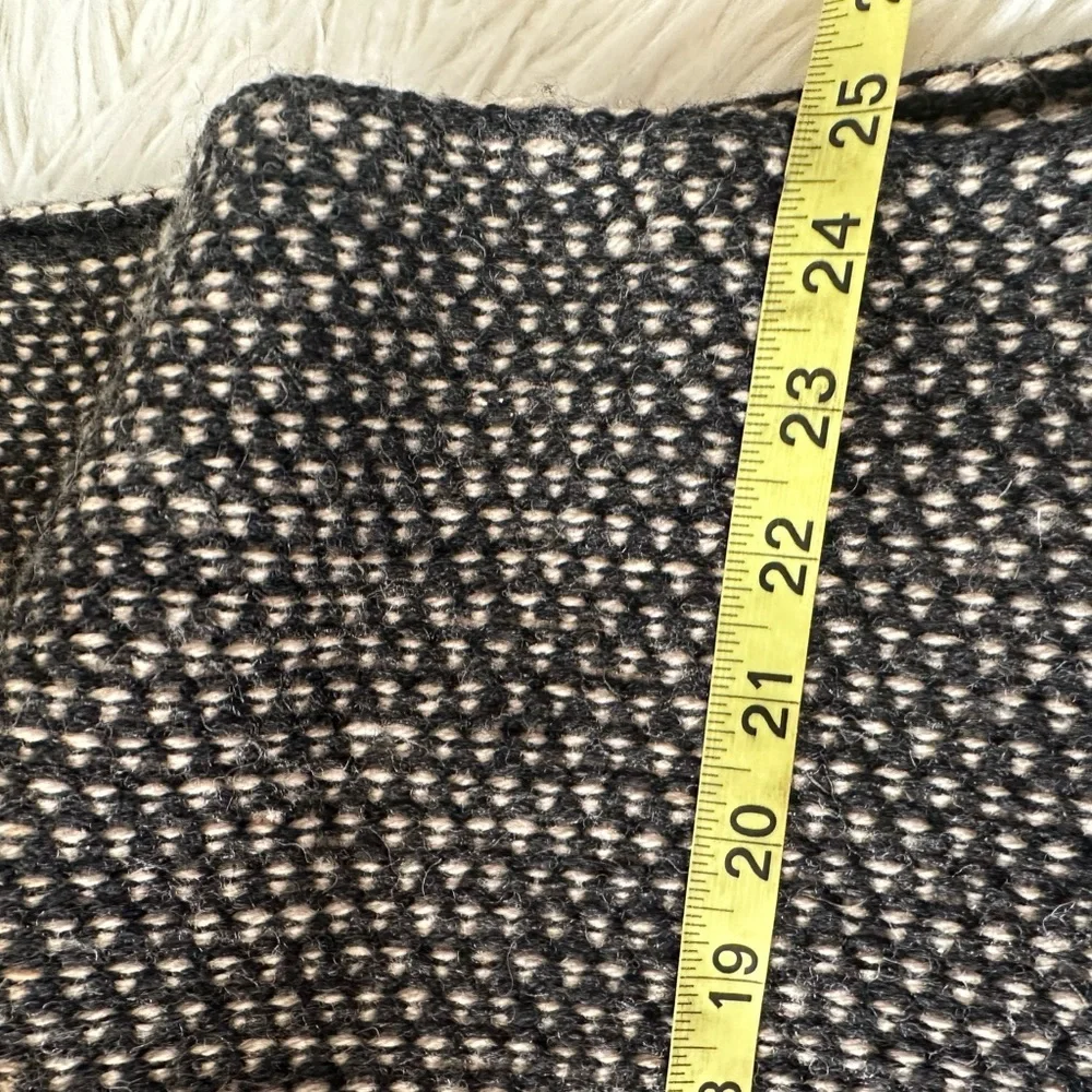VTG vintage J.Crew black cream knit 100% wool sweater Large FLAW‎